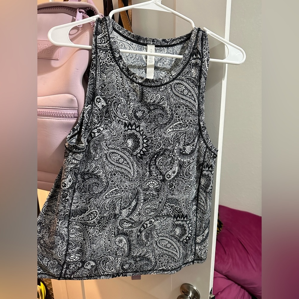 Lululemon Squad Goals Tank